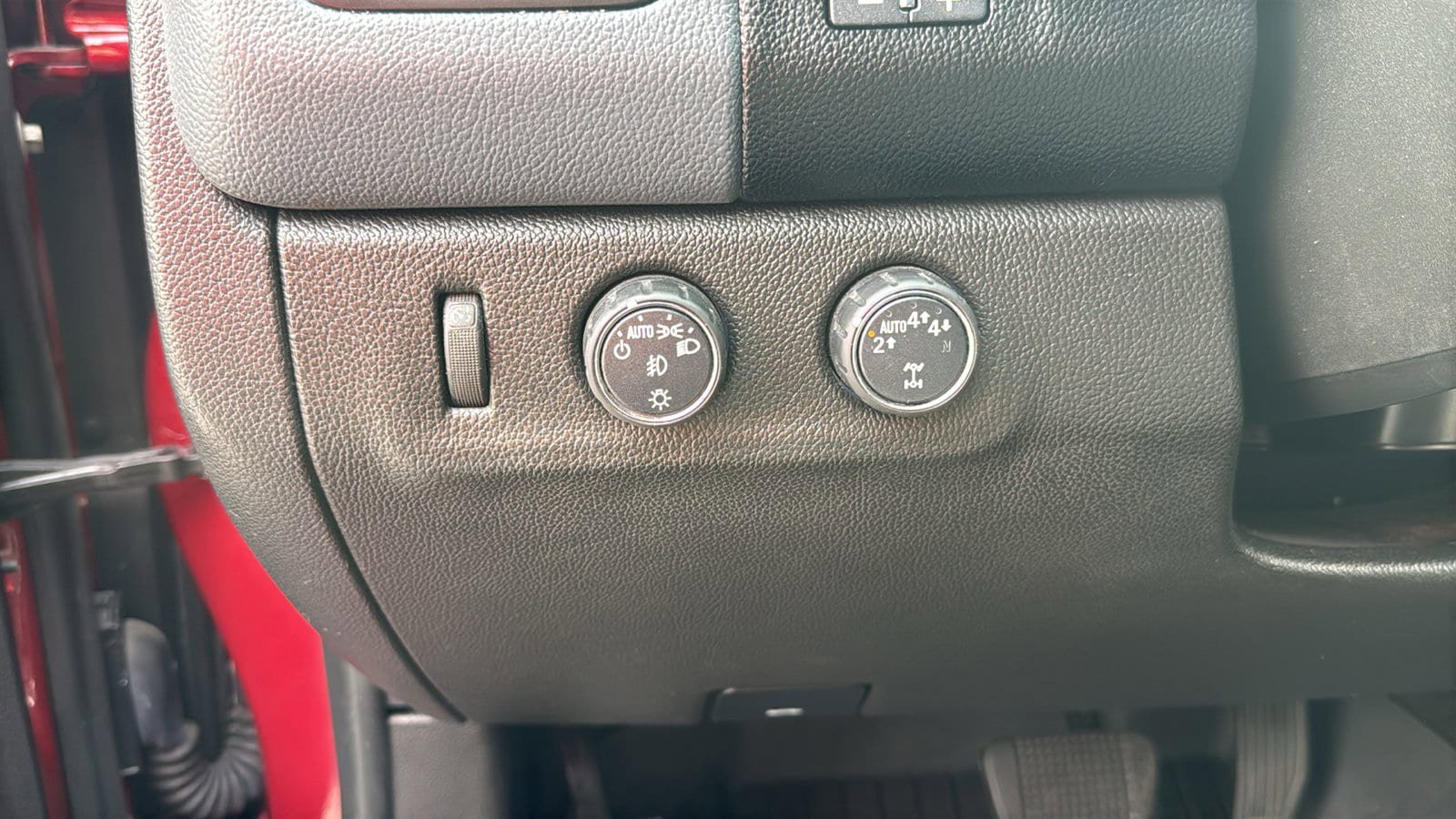 Used 2018 Chevrolet Colorado Z71 image 14