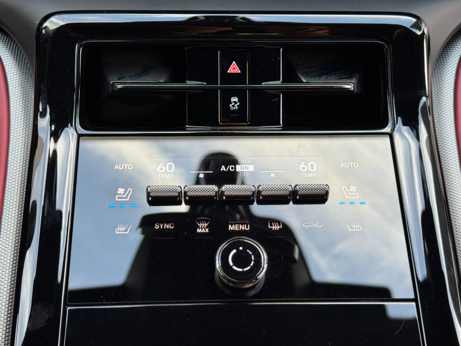 Used 2025 Porsche Panamera 4S w/ Premium Package image 34