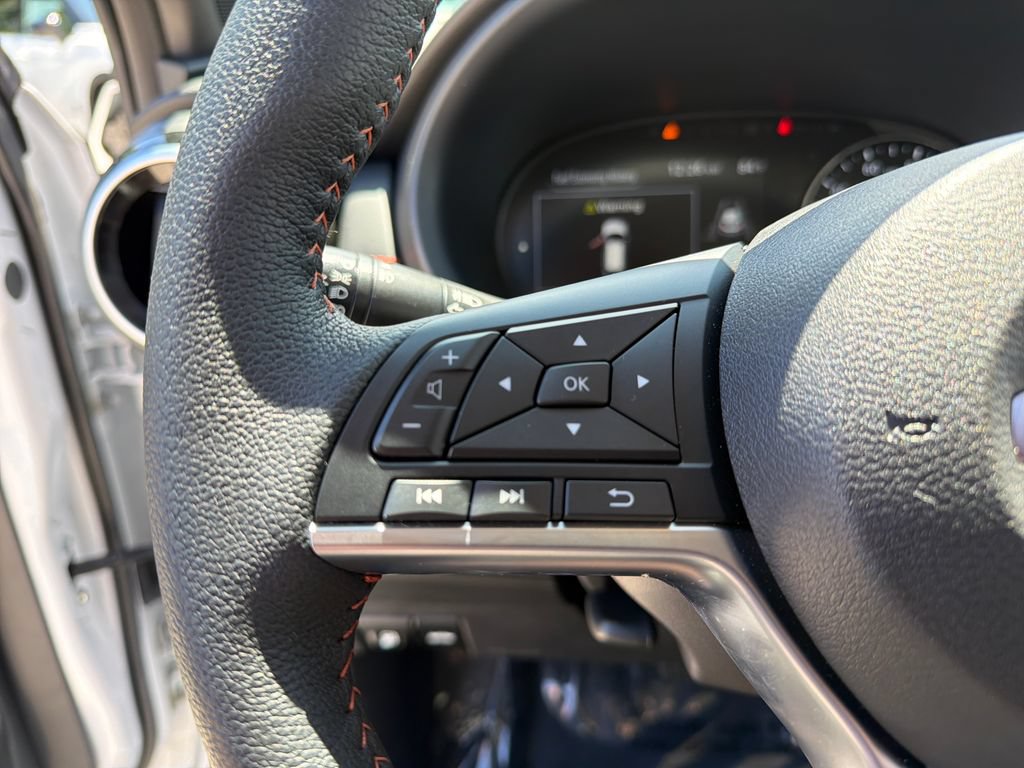 Used 2024 Nissan Kicks SR w/ SR Premium Package FWD image 21