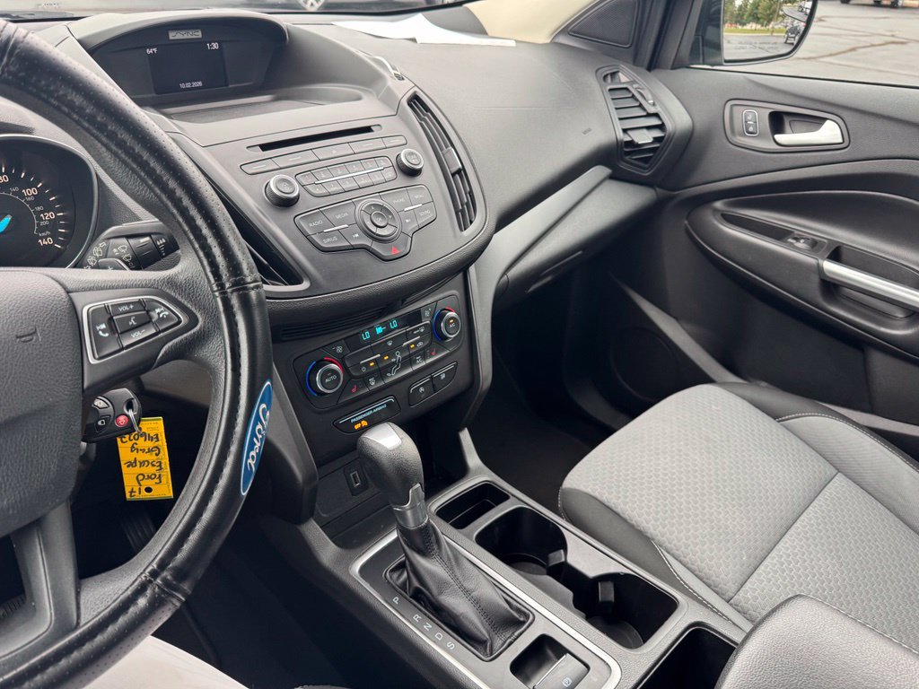Used 2017 Ford Escape SE w/ SE Cold Weather Package FWD image 14
