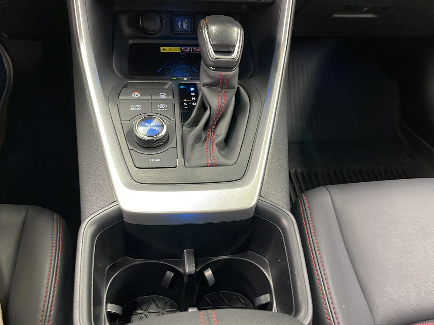 Used 2023 Toyota RAV4 XSE w/ Weather Package image 13