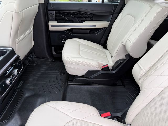 Used 2019 Ford Expedition Platinum image 31