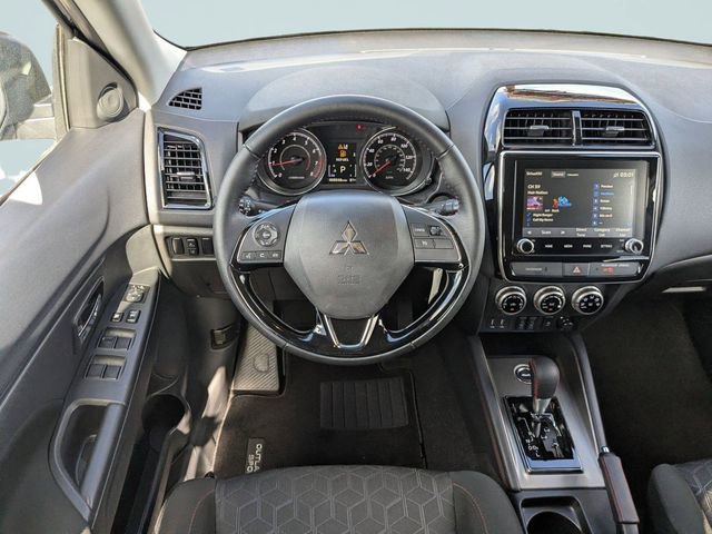 Used 2024 Mitsubishi Outlander Sport LE image 15