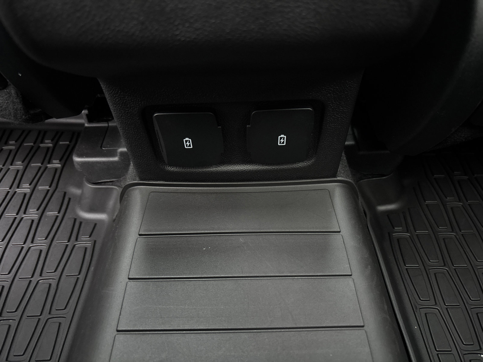 New 2025 Lincoln Corsair Reserve image 33