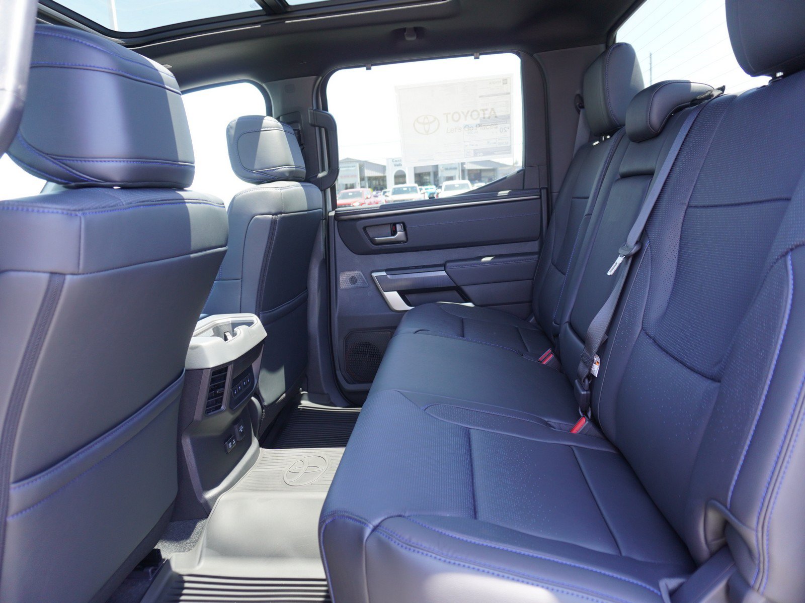 New 2026 Toyota Tundra Platinum AWD/4WD image 17