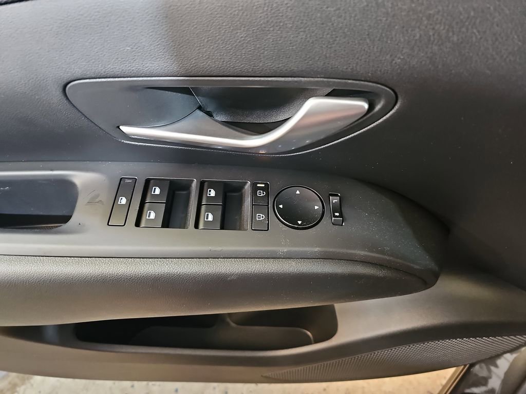 New 2026 Hyundai Tucson Blue SE AWD/4WD image 29