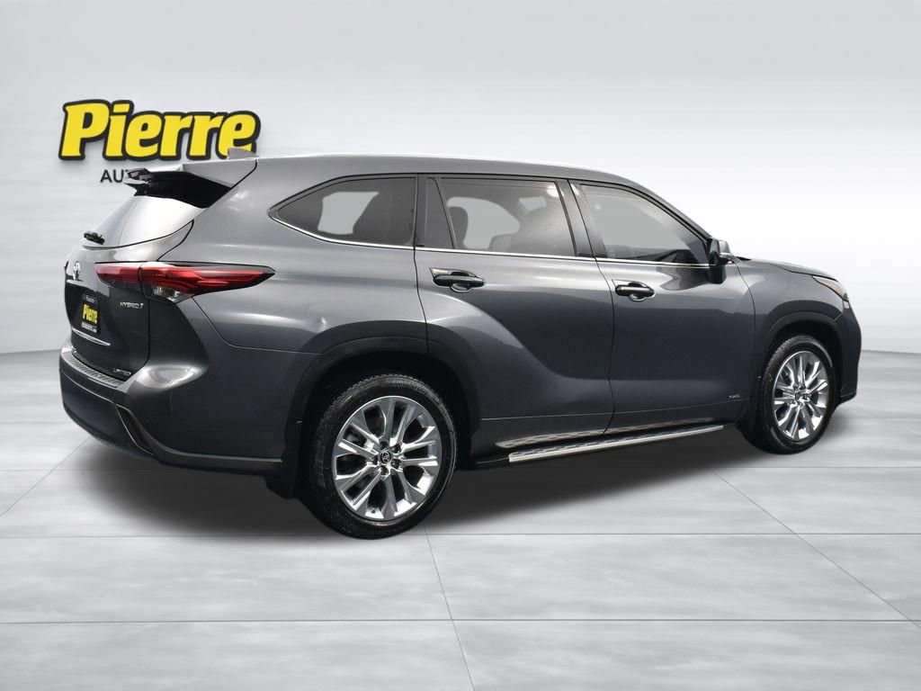 Used 2023 Toyota Highlander Limited AWD/4WD image 4