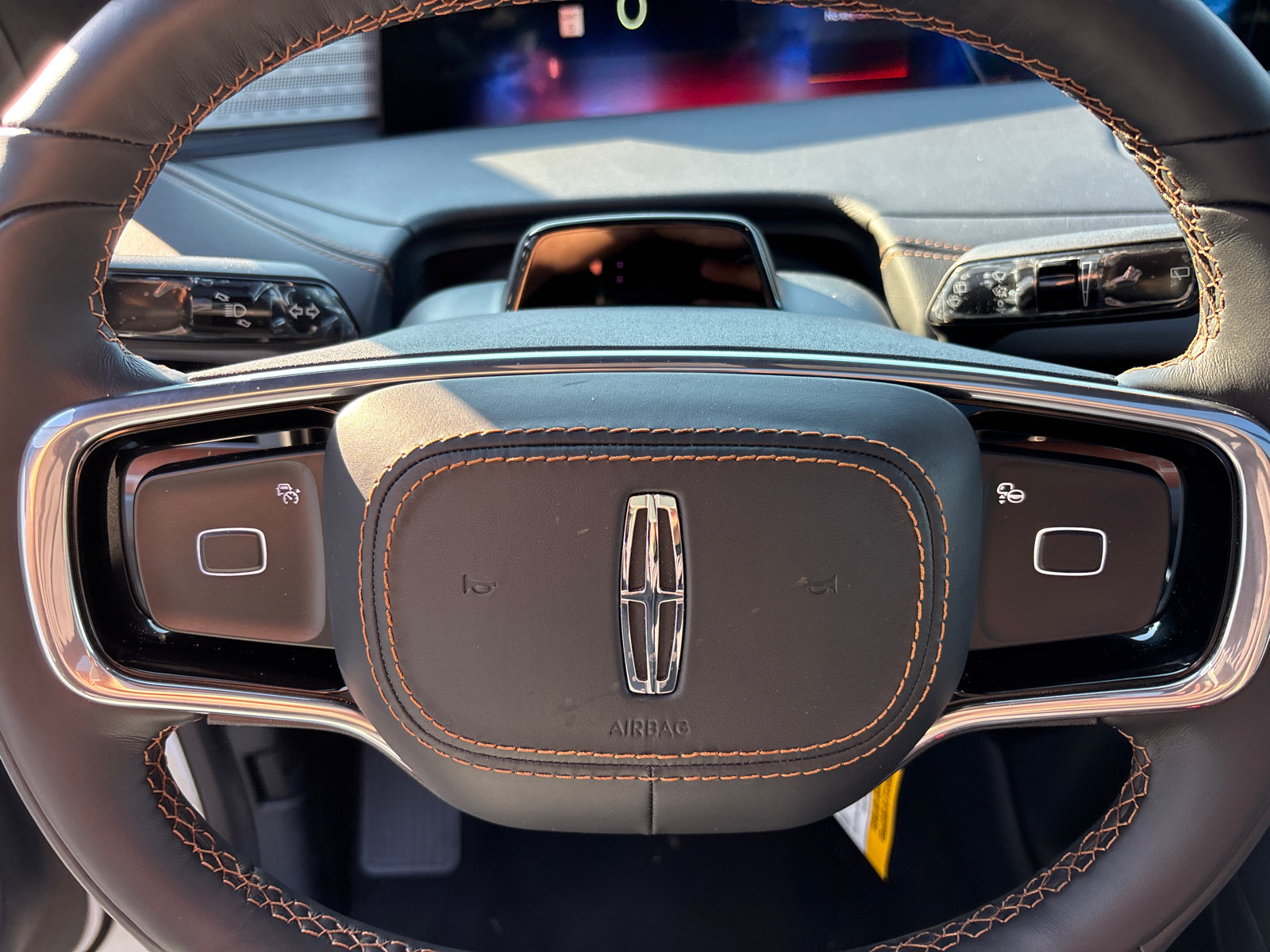 New 2026 Lincoln Navigator Black Label AWD/4WD image 15