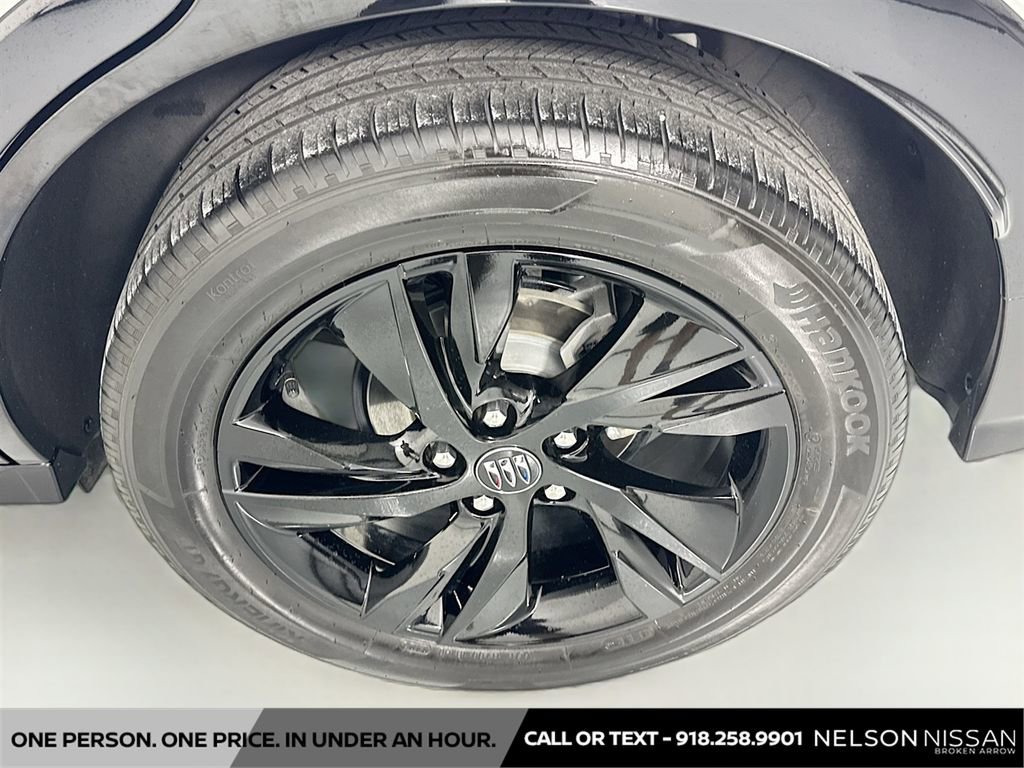 Used 2015 Nissan Rogue SV AWD/4WD image 29