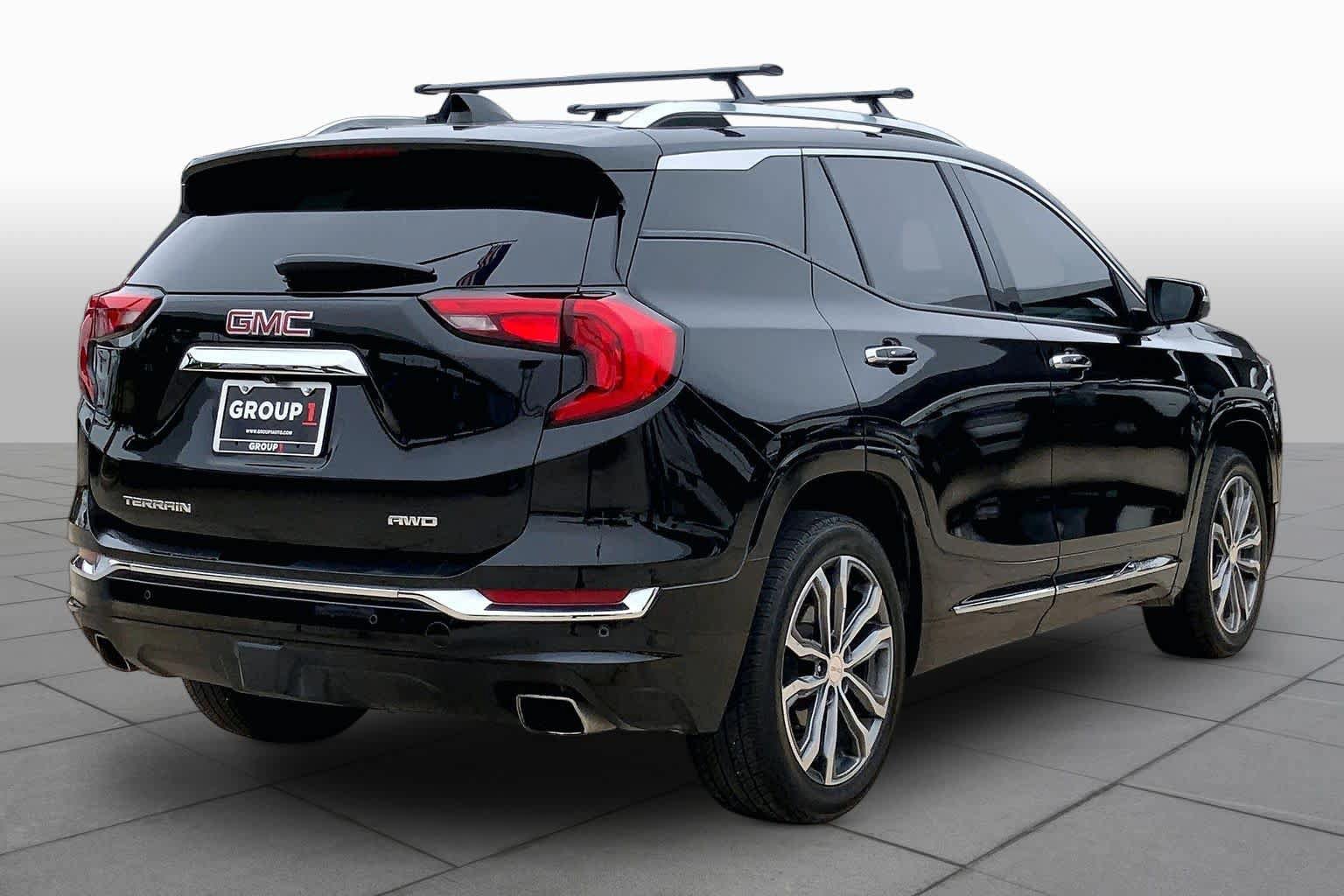 Used 2019 GMC Terrain Denali w/ Advanced Safety Package AWD/4WD image 13