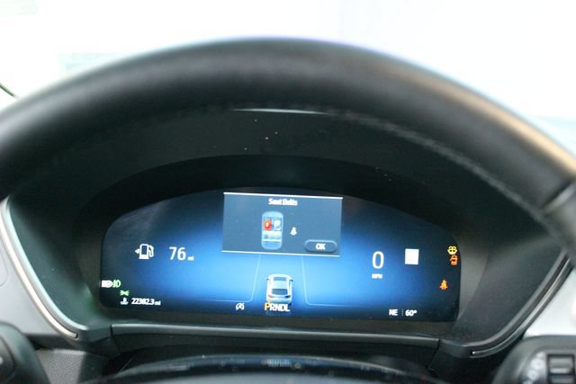 Used 2025 Ford Escape Platinum AWD/4WD image 17