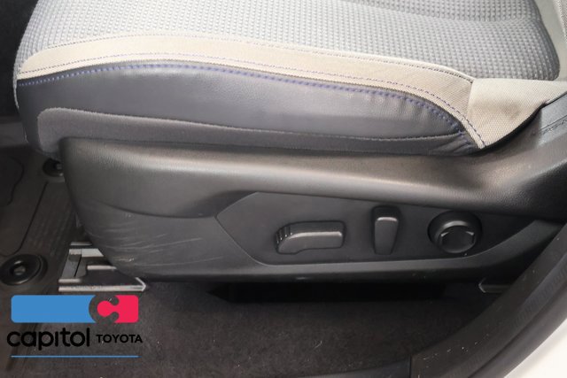 Used 2025 Subaru Forester Premium AWD/4WD image 12