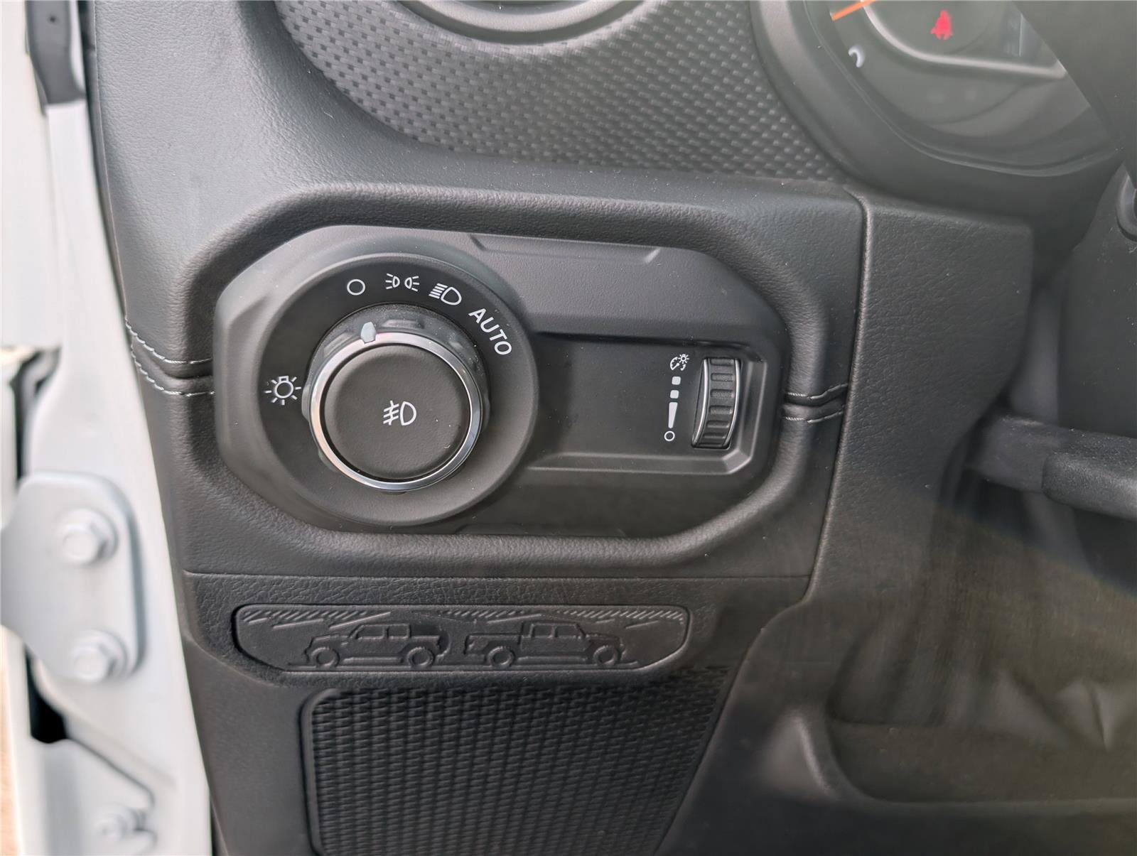 Used 2025 Jeep Wrangler Rubicon image 22