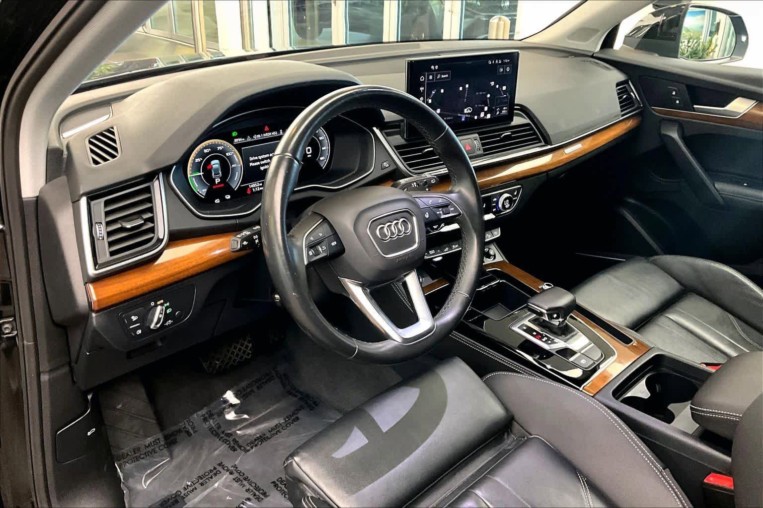 Used 2024 Audi Q5 e Premium Plus w/ Premium Plus Package AWD/4WD image 18