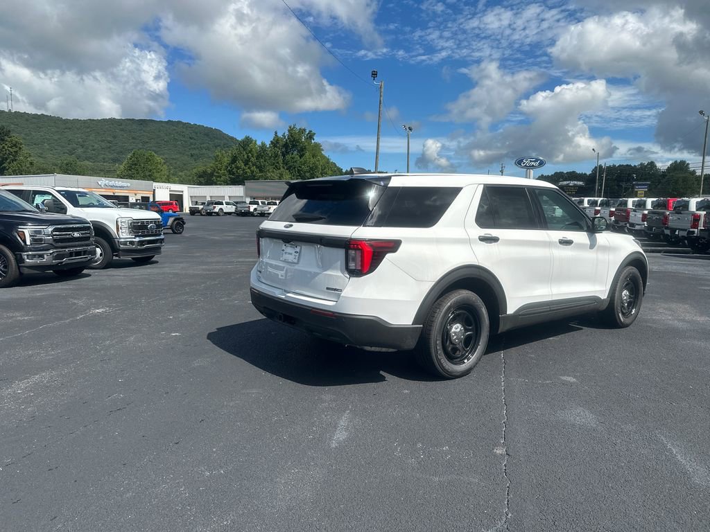 New 2025 Ford Explorer 4WD Police Interceptor image 5