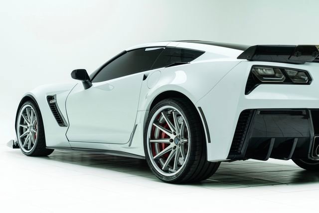 Used 2016 Chevrolet Corvette Z06 w/ 3LZ Preferred Equipment Group image 20