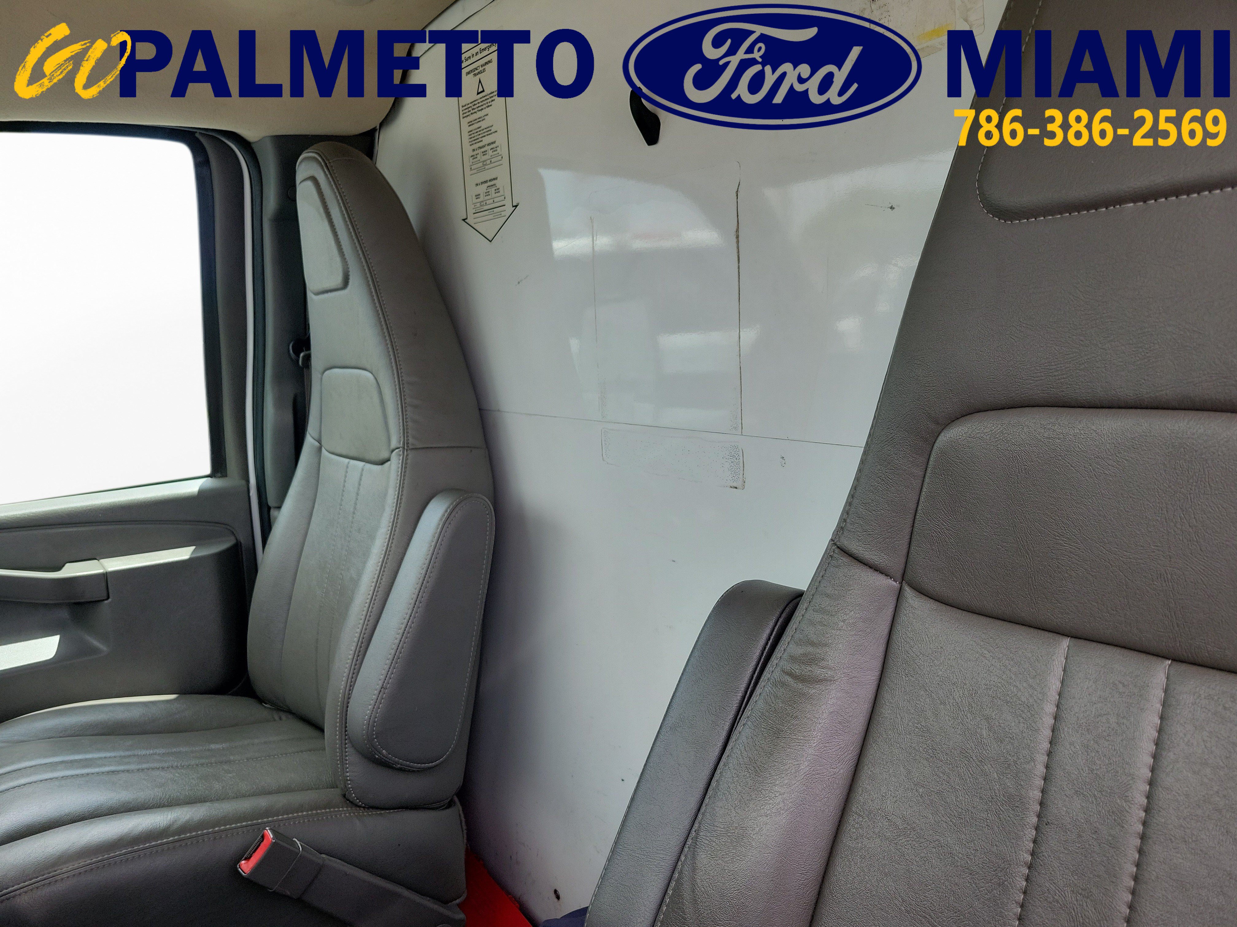 Used 2021 GMC Savana 3500 Extended w/ Power Convenience Package RWD image 13