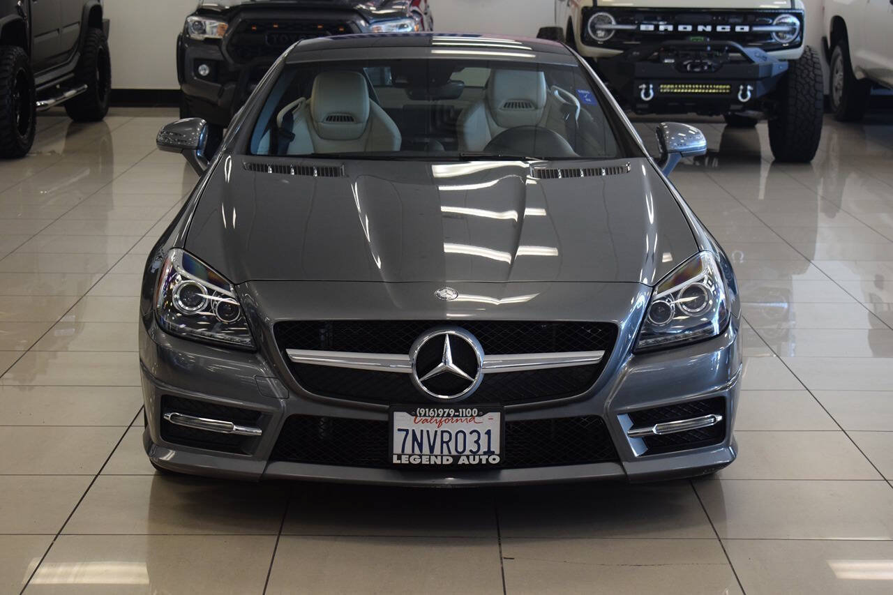 Used 2016 Mercedes-Benz SLK 300 image 2