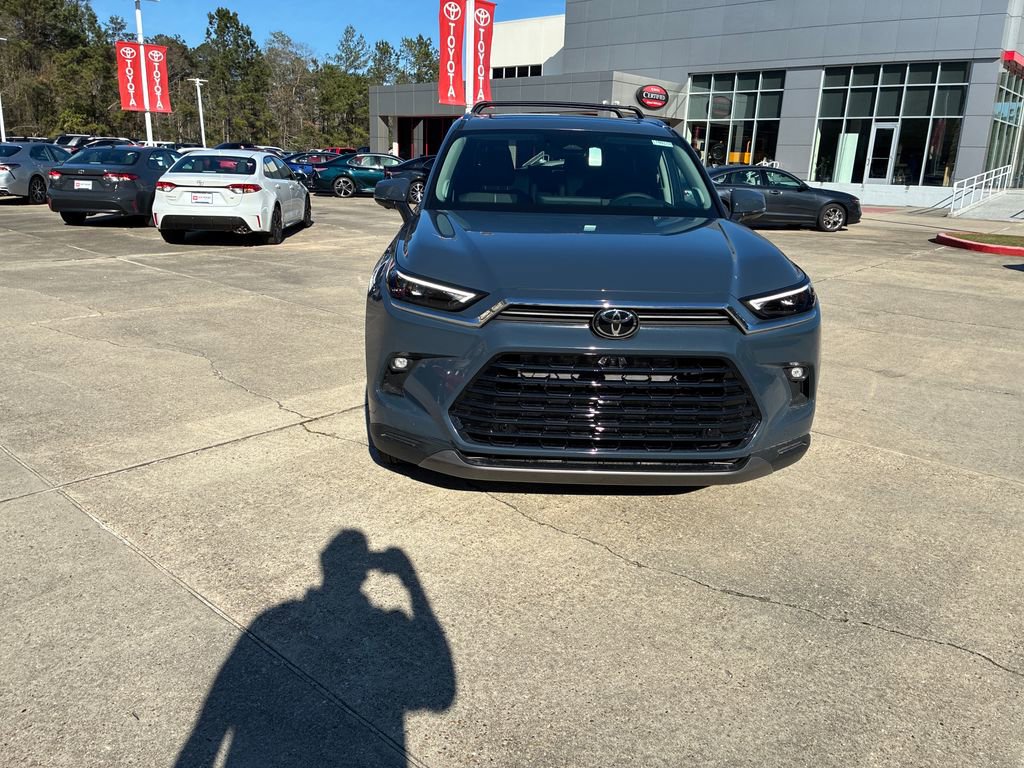New 2026 Toyota Grand Highlander Platinum image 10