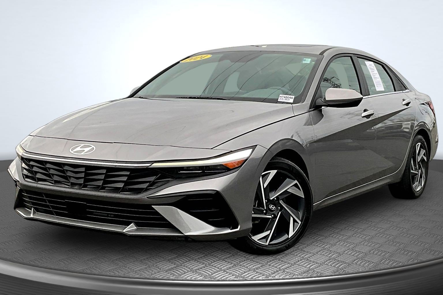 Used 2024 Hyundai Elantra SEL w/ Convenience Package