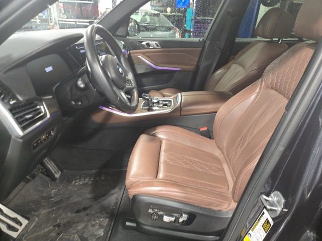 Used 2021 BMW X5 M50i w/ Executive Package image 14