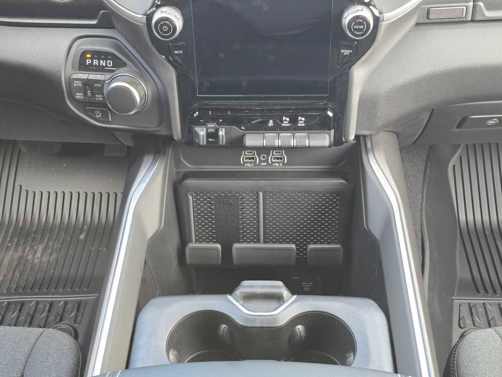 New 2026 RAM 1500 Big Horn AWD/4WD image 13