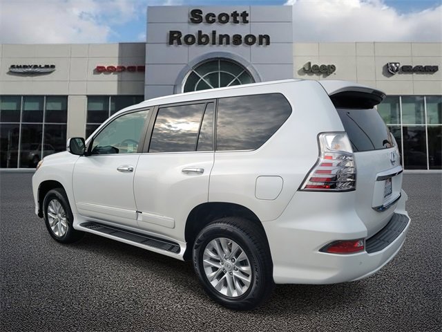 Used 2015 Lexus GX 460 image 3