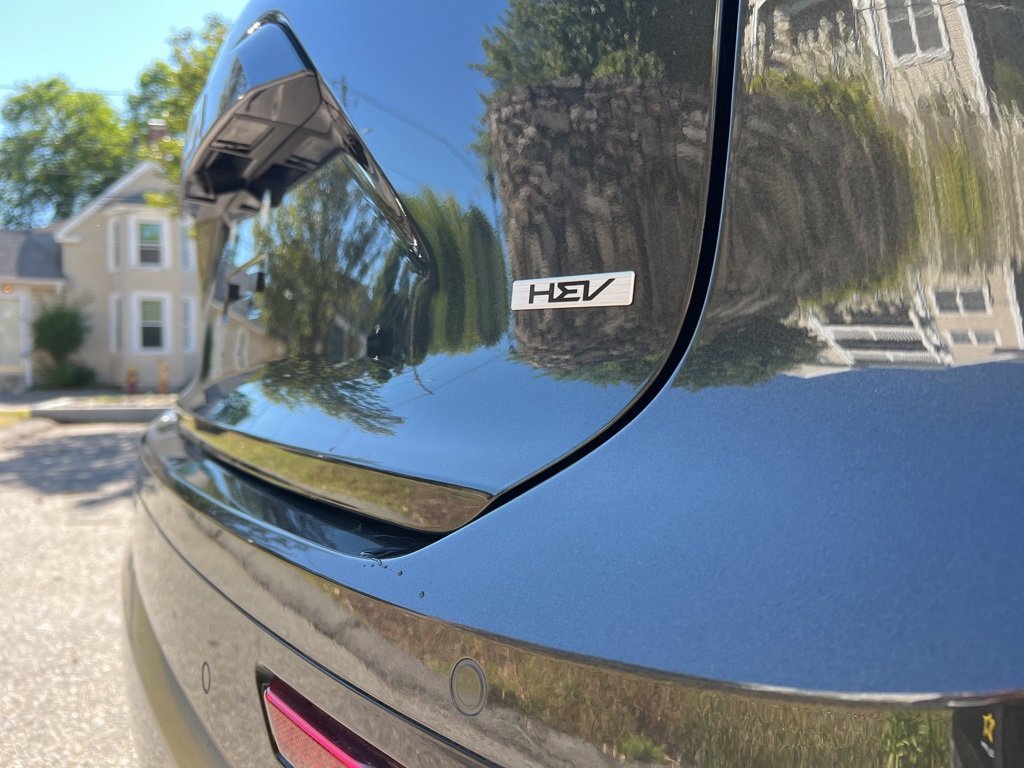 Certified 2023 Kia Niro SX Touring image 9