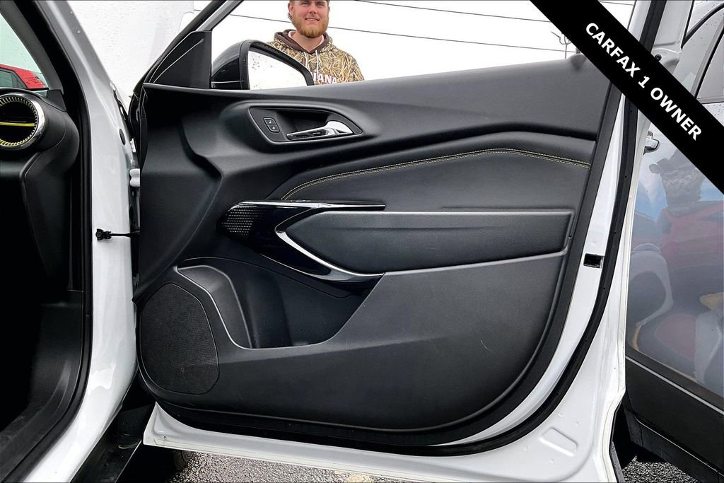 Used 2025 Chevrolet Trax ACTIV image 26