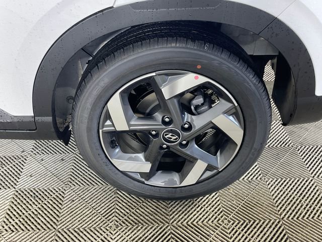 New 2026 Hyundai Venue SEL FWD image 18