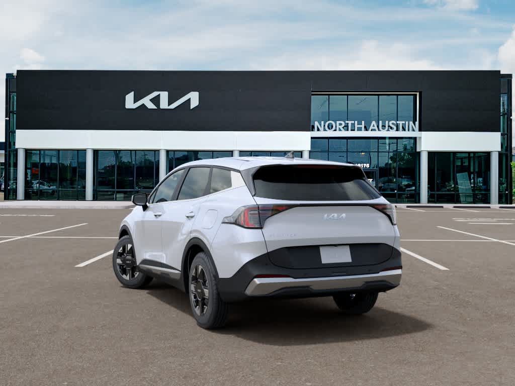 New 2026 Kia Sportage LX FWD image 4
