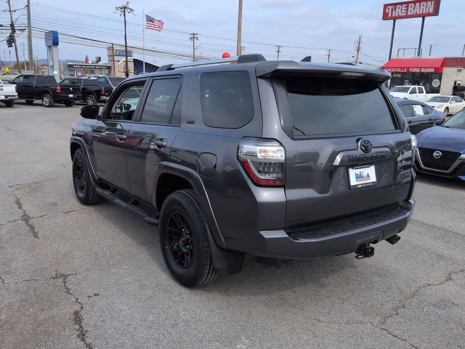 Used 2022 Toyota 4Runner SR5 Premium w/ Moonroof Package RWD image 6