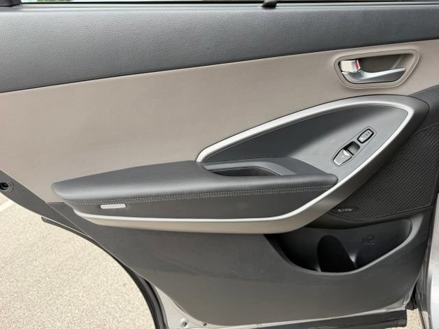 Used 2019 Hyundai Santa Fe XL AWD/4WD image 24