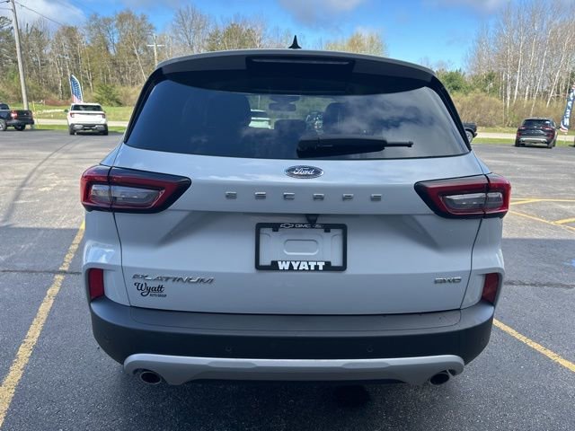 Used 2025 Ford Escape Platinum AWD/4WD image 4