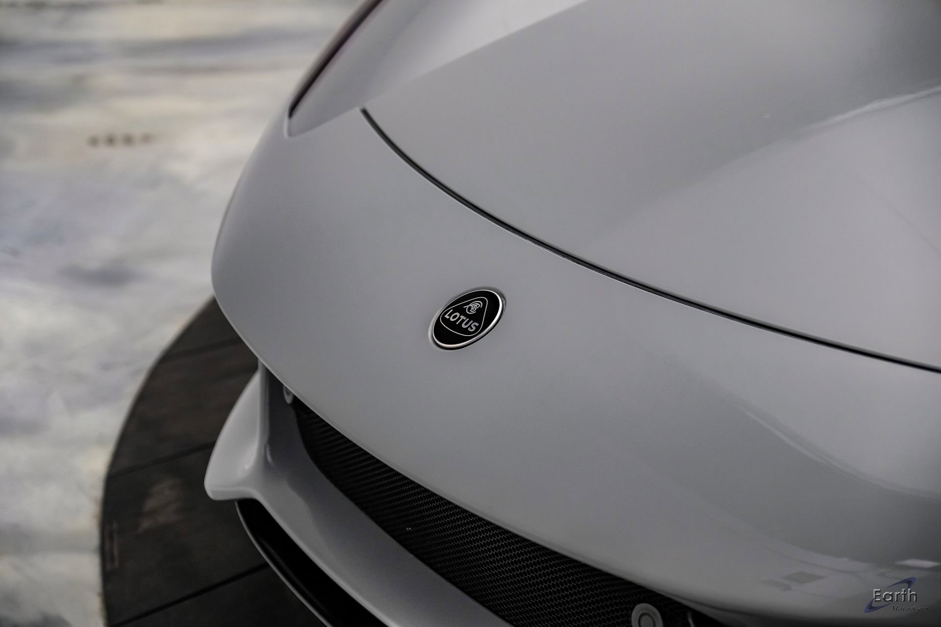 Used 2025 Lotus Emira RWD image 37