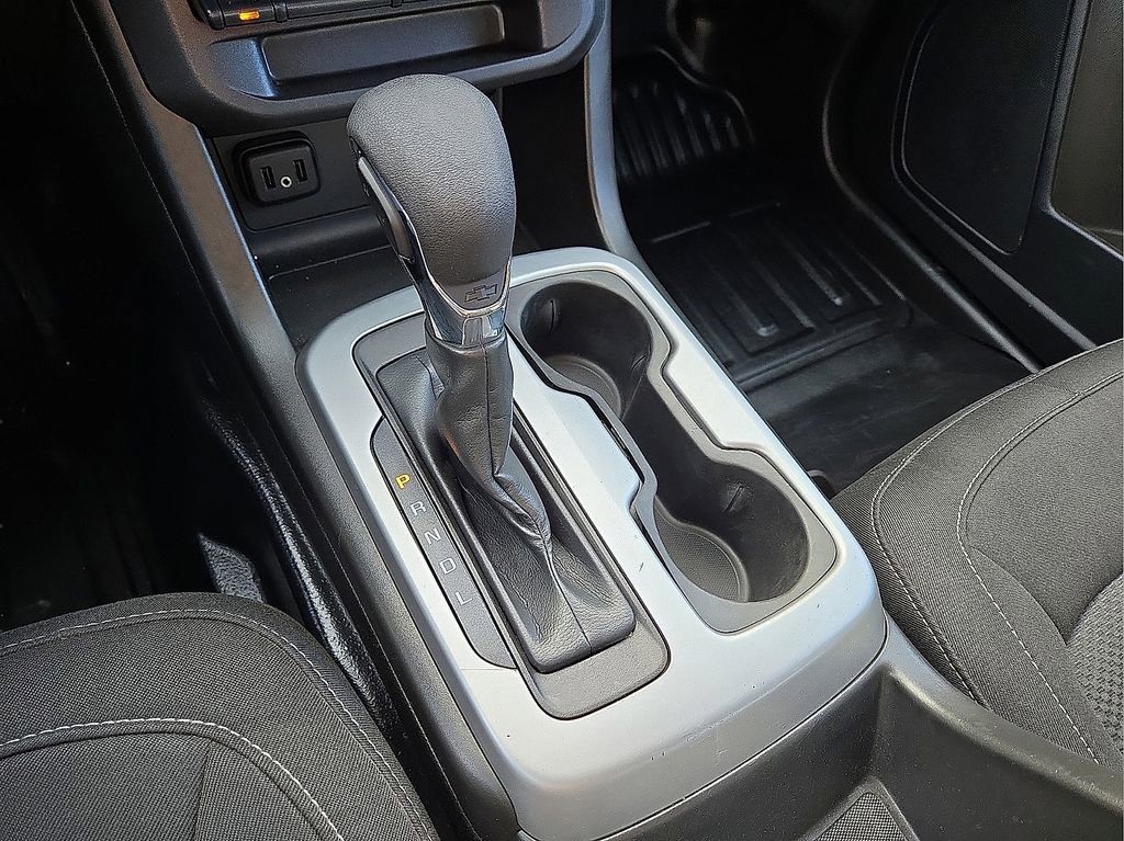 Used 2022 Chevrolet Colorado LT w/ Fleet Safety Package image 28