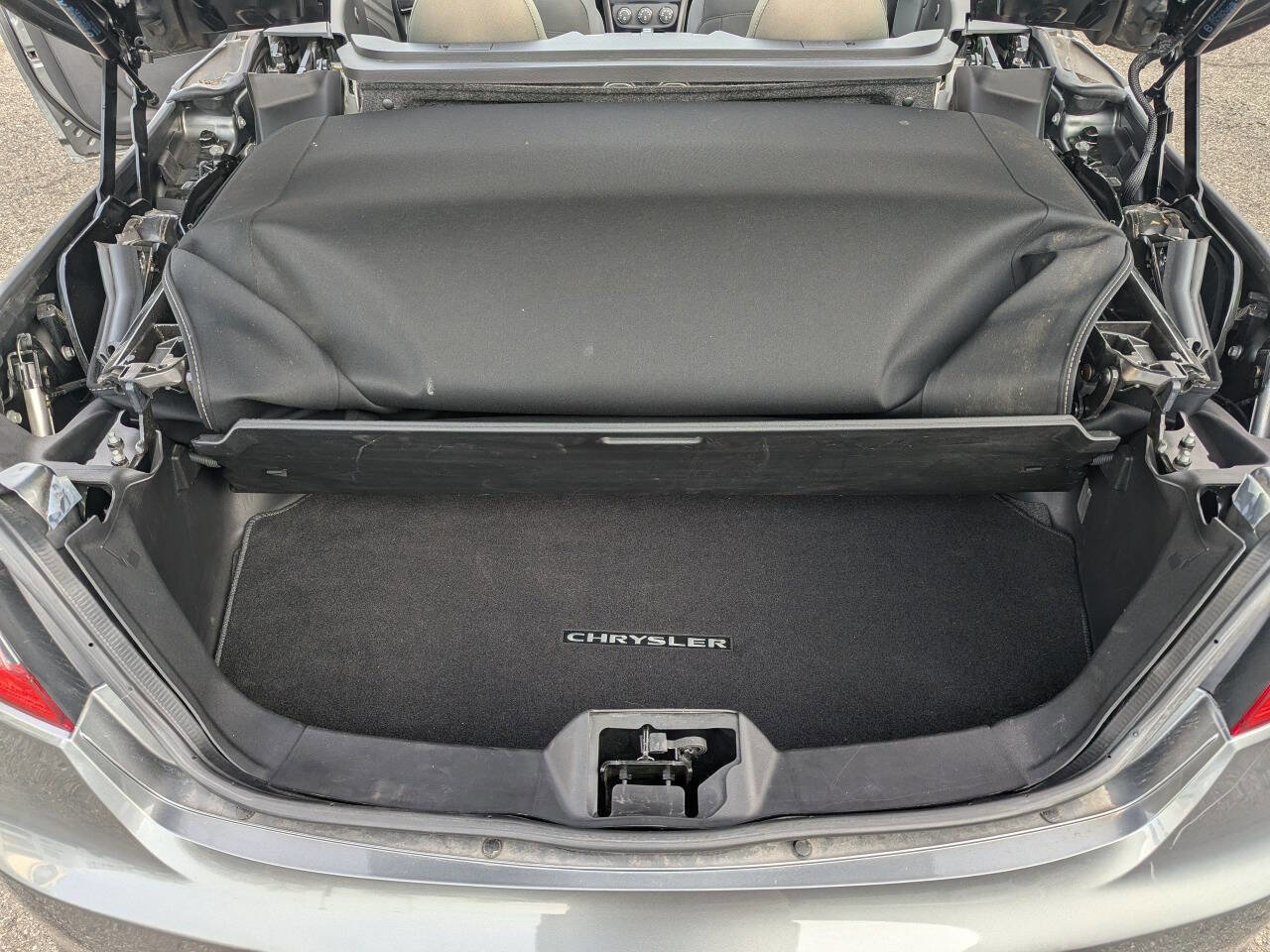 Used 2011 Chrysler 200 Touring w/ Cold Weather Group image 20