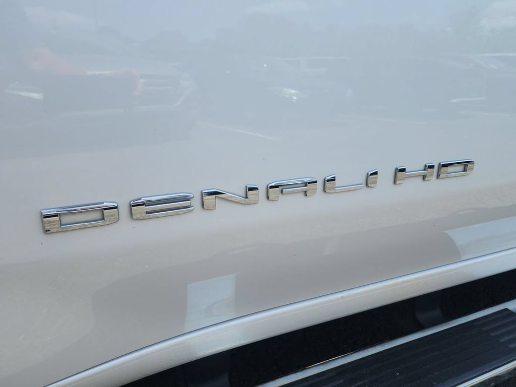 Certified 2021 GMC Sierra 2500 Denali w/ Denali Ultimate Package AWD/4WD image 32