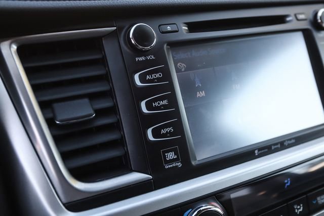 Used 2018 Toyota Highlander Limited Platinum image 32
