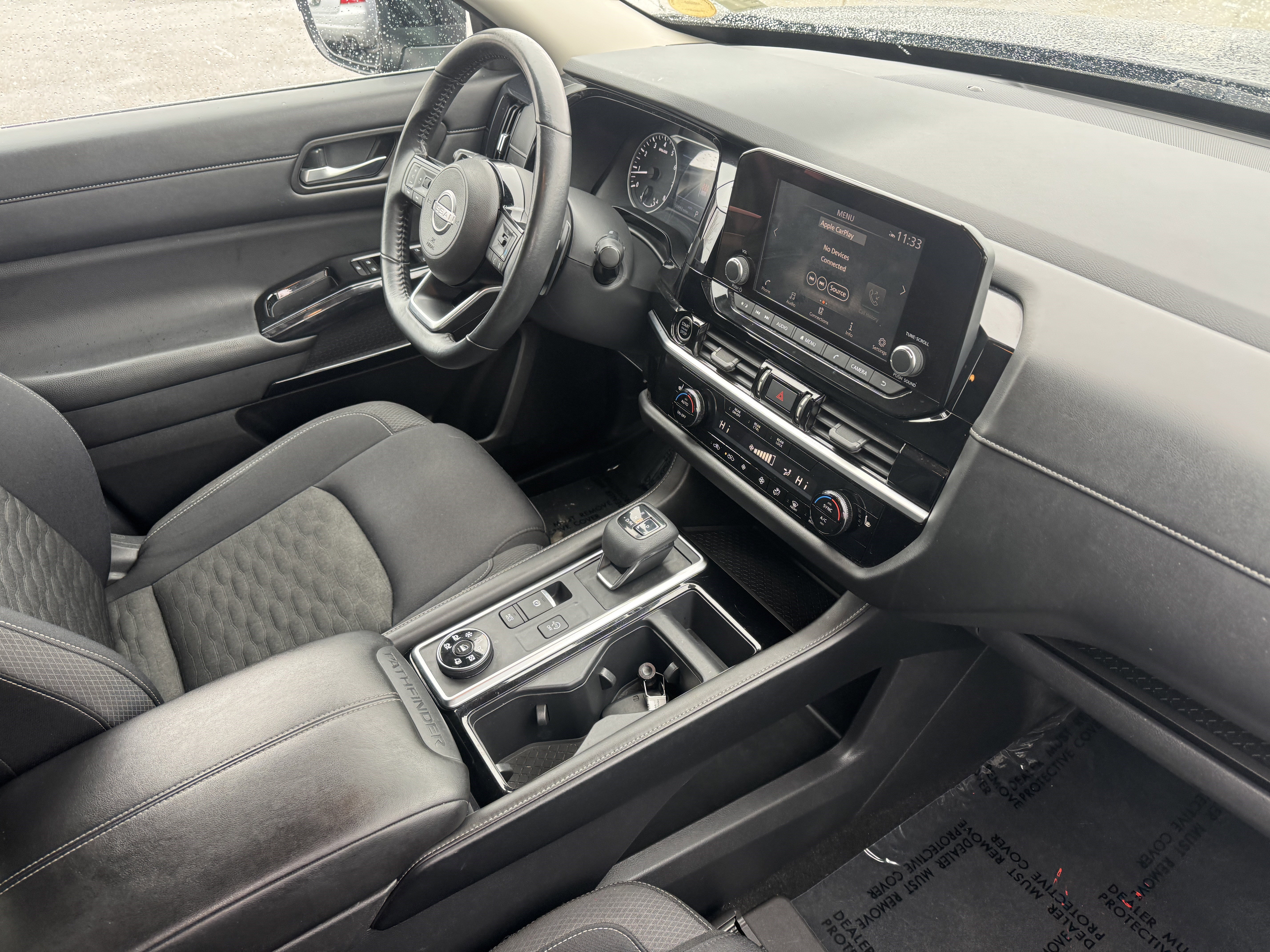 Used 2022 Nissan Pathfinder SV image 19