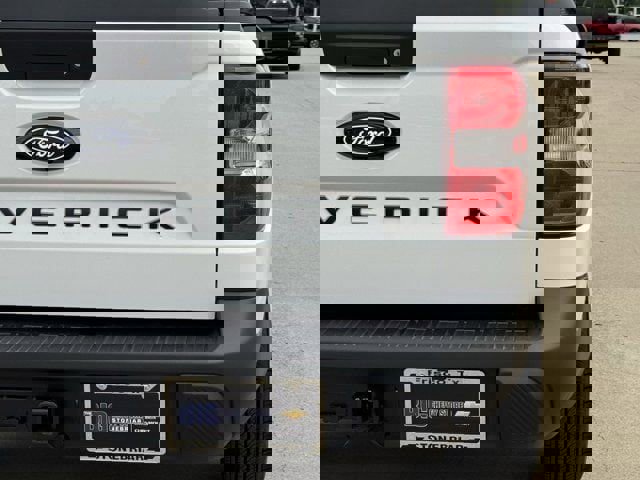 Used 2025 Ford Maverick XL w/ Equipment Group 102A AWD/4WD image 7