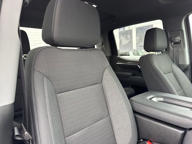 Used 2025 GMC Sierra 1500 Elevation image 23