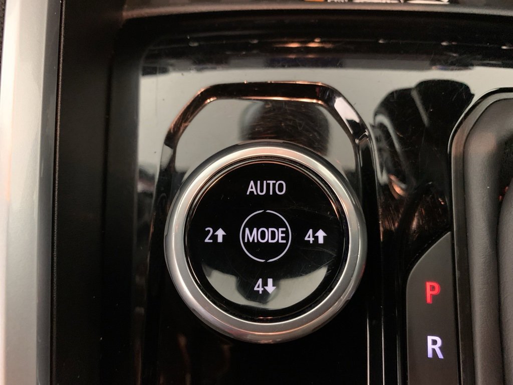 Used 2024 Chevrolet Colorado Z71 w/ Z71 Convenience Package 2 image 26