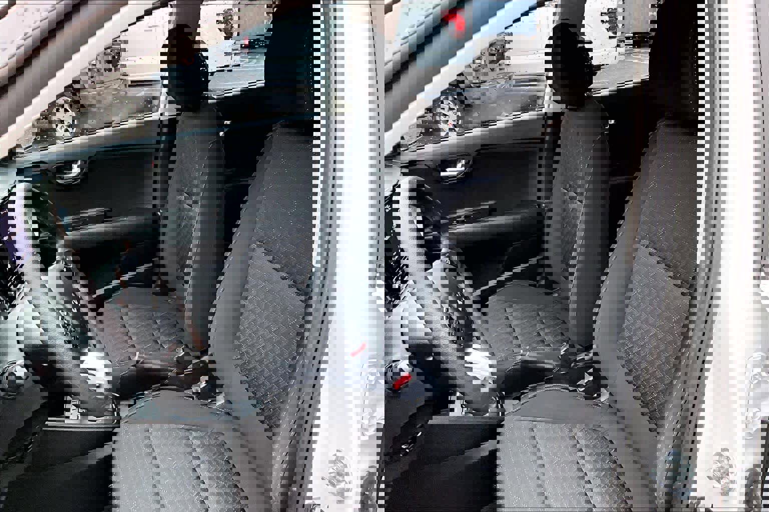 Used 2023 Kia Rio LX image 8