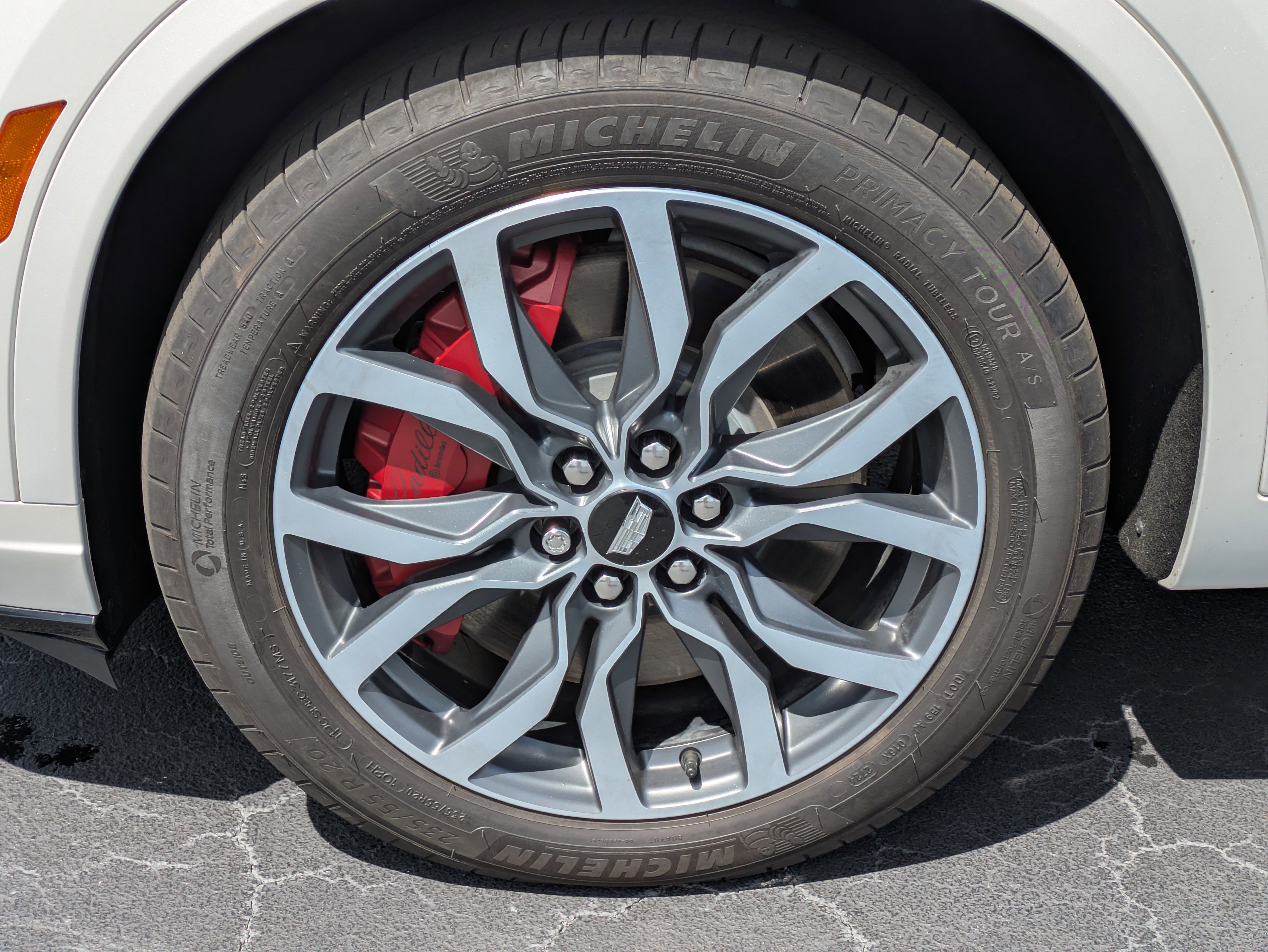 Certified 2024 Cadillac XT6 Sport image 9