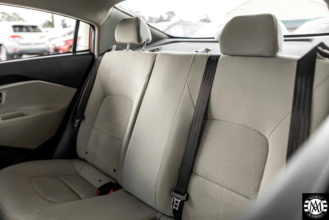 Used 2013 Kia Rio LX w/ PWR Pkg image 31