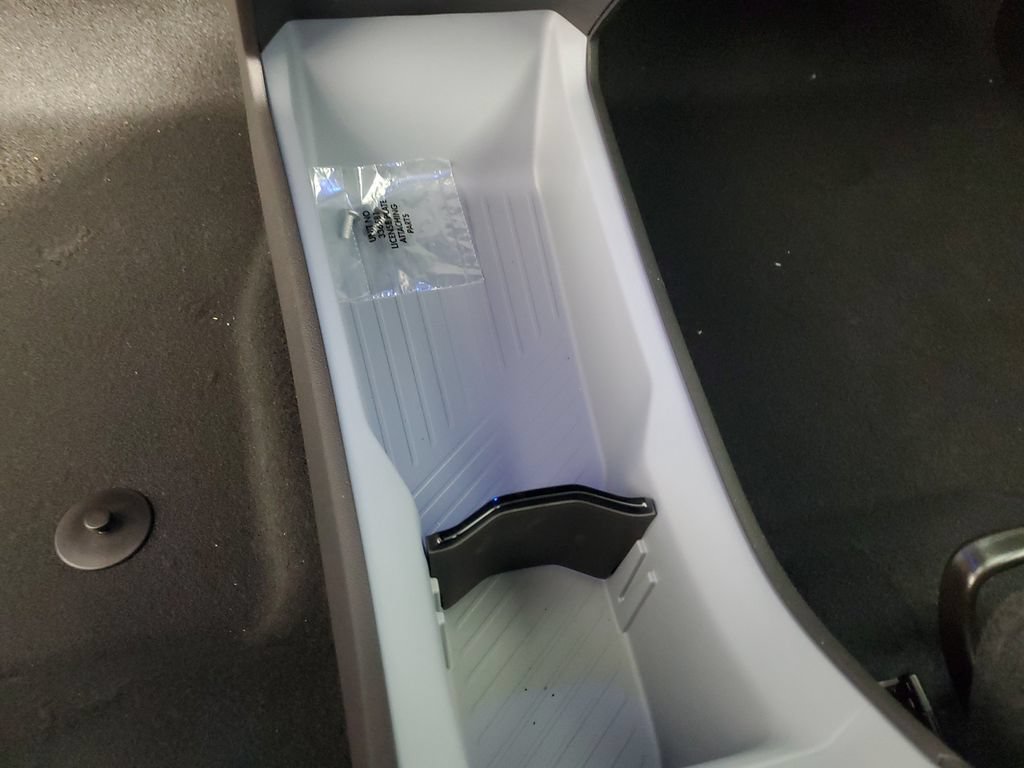 New 2027 Chevrolet Bolt RS FWD image 17