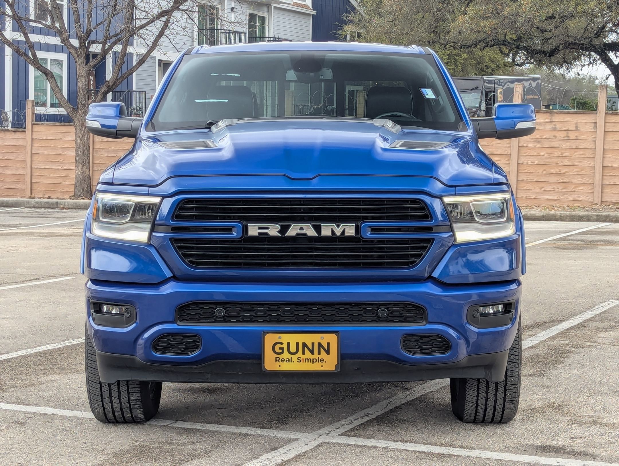 Used 2019 RAM 1500 Laramie image 9