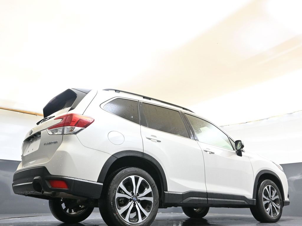 Certified 2024 Subaru Forester Limited image 42