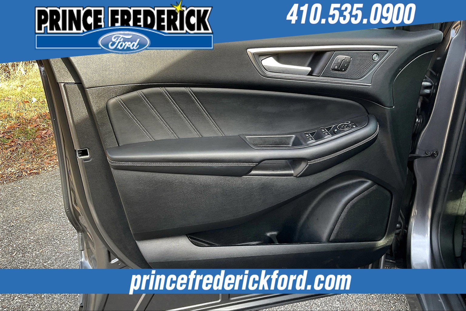 Used 2024 Ford Edge ST image 19